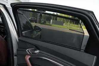 Audi e-tron, 300 kW, elekter, automaat, nelikvedu