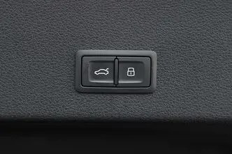 Audi e-tron, 300 kW, elekter, automaat, nelikvedu