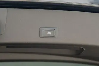 Audi e-tron, 370 kW, elekter, automaat, nelikvedu