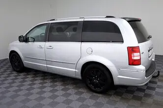 Chrysler Grand Voyager, 2.8, 163 kW, diisel, automaat, esivedu