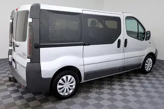 Renault Trafic, 1.9, 100 kW, diesel, manual, front-wheel drive