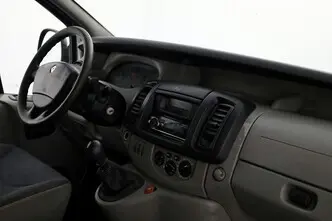 Renault Trafic, 1.9, 100 kW, diesel, manual, front-wheel drive