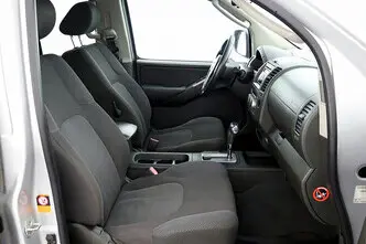 Nissan Navara, 2.5, 171 kW, diisel, automaat, nelikvedu