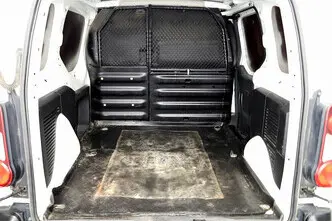 Peugeot Partner, 1.6, 97 kW, bensiin, manuaal, esivedu