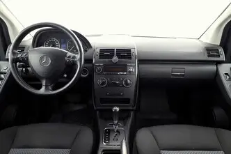Mercedes-Benz A 150, 1.5, 95 kW, petrol+lpg, automatic, front-wheel drive