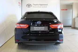 Toyota Camry, 2.5, 131 kW, гибрид, автомат, передний привод
