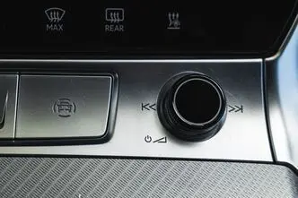 Audi A6, 2.0, 140 kW, diesel, automatic, front-wheel drive