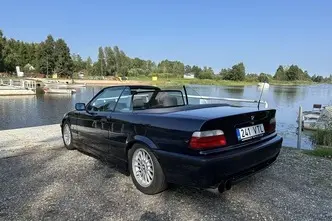 BMW 318, 1.8, 85 kW, бензин, механическая, задний привод