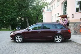 Škoda Superb, 1.4, 92 kW, bensiin, manuaal, esivedu