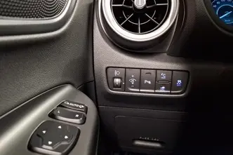 Hyundai Kona, electric, automatic, front-wheel drive