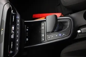 Hyundai i20, 1.0, 74 kW, bensiin, automaat, esivedu