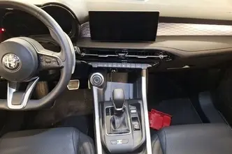 Alfa Romeo Tonale, 1.5, 96 kW, hübriid, automaat, esivedu