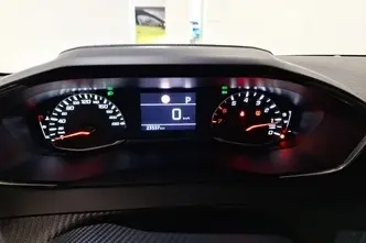 Peugeot 208, 1.2, 74 kW, bensiin, automaat, esivedu