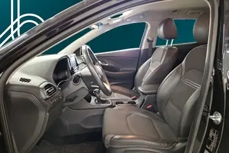 Hyundai i30, 1.5, 117 kW, гибрид, автомат, передний привод