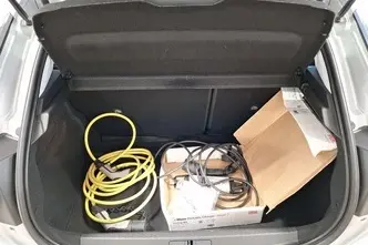 Opel Corsa, elekter, automaat, esivedu