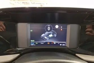 Opel Mokka-e, elekter, automaat, esivedu