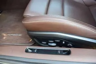Porsche 911, 3.7, 478 kW, bensiin, automaat, nelikvedu