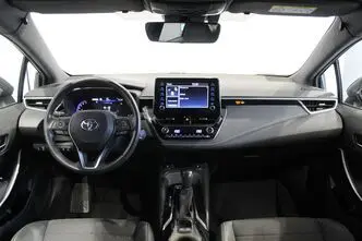 Toyota Corolla, 1.8, 72 kW, hybrid, automatic, front-wheel drive