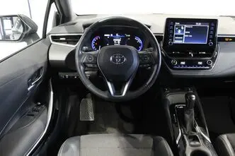 Toyota Corolla, 1.8, 72 kW, hybrid, automatic, front-wheel drive