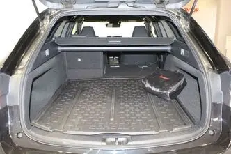 Toyota Corolla, 1.8, 72 kW, hybrid, automatic, front-wheel drive