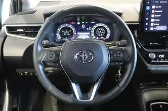 Toyota Corolla, 1.5, 92 kW, petrol, manual, front-wheel drive