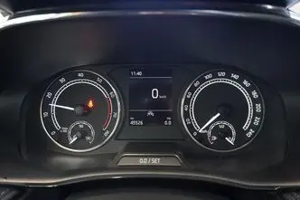 Škoda Fabia, 1.0, 70 kW, бензин, механическая, передний привод