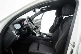 BMW 520, 2.0, 140 kW, дизель, автомат, полный привод