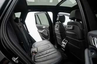 BMW X5, 3.0, 195 kW, diesel, automatic, four-wheel drive