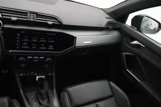 Audi Q3, 1.4, 110 kW, pistikhübriid, automaat, esivedu
