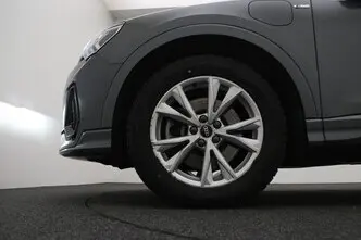 Audi Q3, 1.4, 110 kW, pistikhübriid, automaat, esivedu