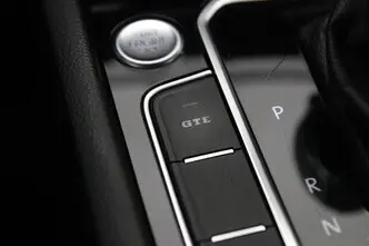 Volkswagen Passat, 1.4, 115 kW, plug-in hybrid, automatic, front-wheel drive
