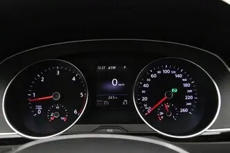 Volkswagen Passat, 1.6, 88 kW, diisel, automaat, esivedu