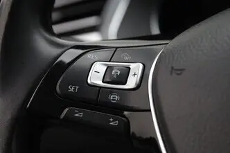 Volkswagen Passat, 1.6, 88 kW, diisel, automaat, esivedu