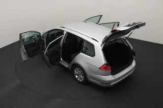 Volkswagen Golf, 1.5, 96 kW, petrol, manual, front-wheel drive