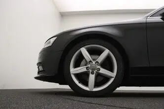 Audi A4, 1.8, 125 kW, бензин, механическая, передний привод