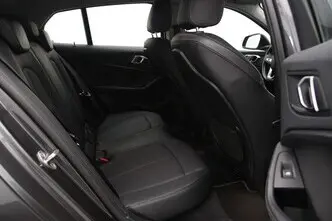BMW 118, 1.5, 103 kW, bensiin, automaat, esivedu