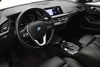 BMW 118, 1.5, 103 kW, bensiin, automaat, esivedu