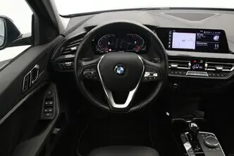 BMW 118, 1.5, 103 kW, bensiin, automaat, esivedu
