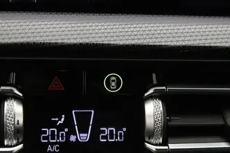 BMW 118, 1.5, 103 kW, bensiin, automaat, esivedu