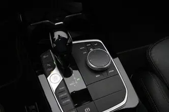 BMW 118, 1.5, 103 kW, bensiin, automaat, esivedu