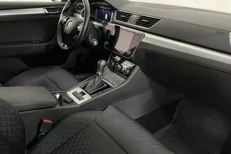 Škoda Superb, 2.0, 140 kW, petrol, automatic, front-wheel drive