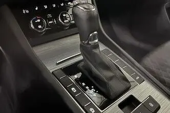 Škoda Superb, 2.0, 140 kW, petrol, automatic, front-wheel drive