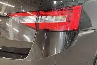 Škoda Superb, 2.0, 140 kW, petrol, automatic, front-wheel drive