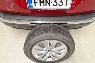 Peugeot 3008, 1.6, 88 kW, дизель, автомат, передний привод
