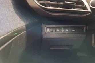 Peugeot 3008, 1.6, 133 kW, pistikhübriid, automaat, esivedu