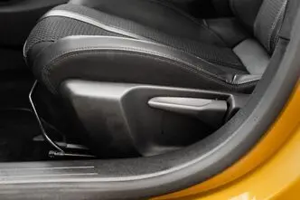 Peugeot 208, 1.2, 74 kW, bensiin, automaat, esivedu