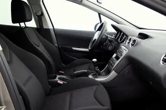 Peugeot 308, 1.6, 92 kW, diesel, manual, front-wheel drive