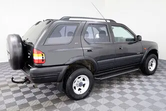Opel Frontera, 2.2, 135 kW, petrol, manual, four-wheel drive