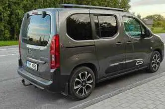 Citroën Berlingo, 1.5, 96 kW, diesel, automatic, front-wheel drive
