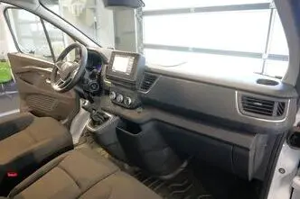 Renault Trafic, 2.0, 110 kW, diesel, manual, front-wheel drive